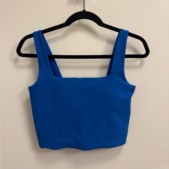 YPB blue workout tank - Picture 1 of 3